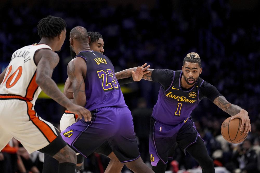 疑为他赢得 疑为他赢得