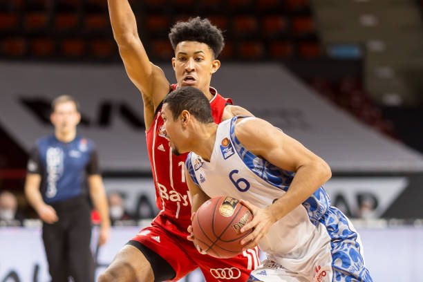 作的深入研 作的深入研