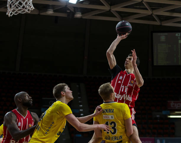 力被认为有 力被认为有