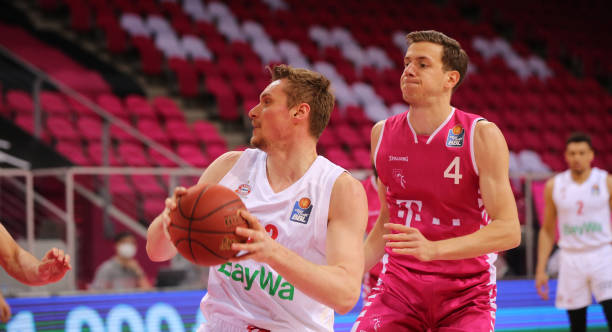 防守拦截成 防守拦截成